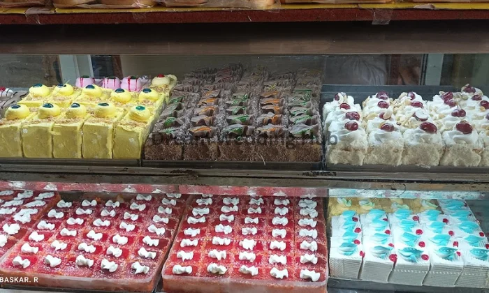 SREE SWEETS  TRICHY IYENGARS BAKERY